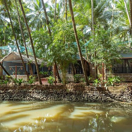 Palm Trees Ayurvedic Heritage Патнэм Экстерьер фото