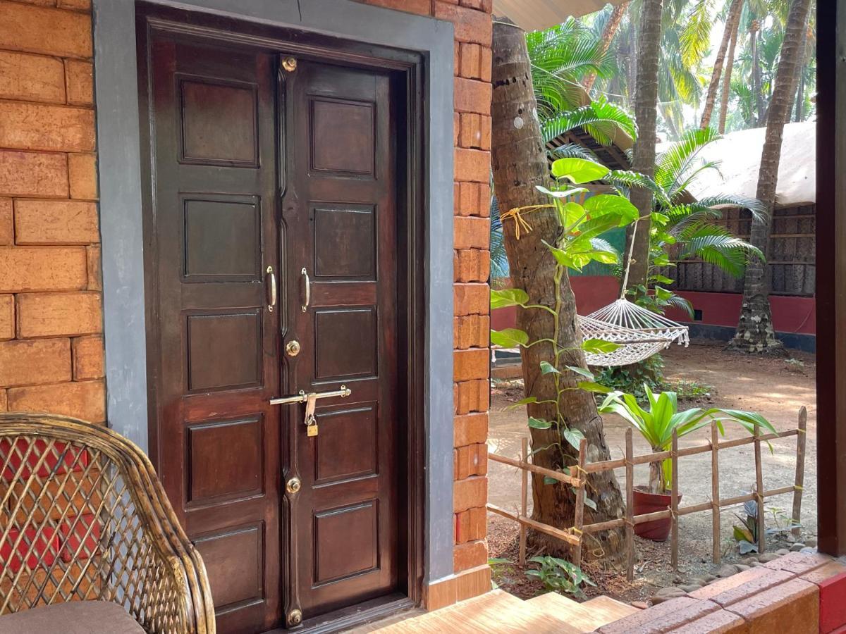 Palm Trees Ayurvedic Heritage Патнэм Экстерьер фото