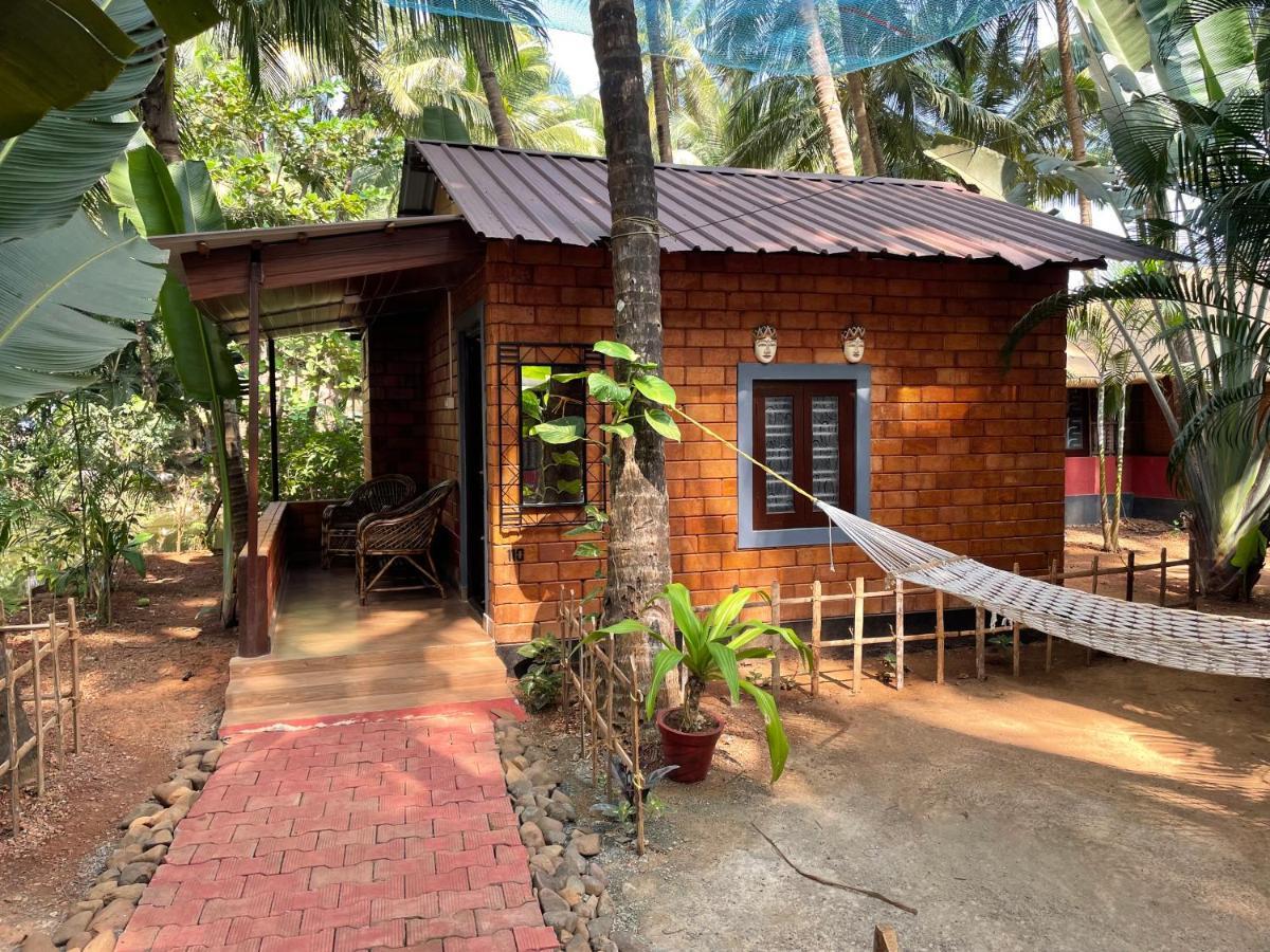Palm Trees Ayurvedic Heritage Патнэм Экстерьер фото