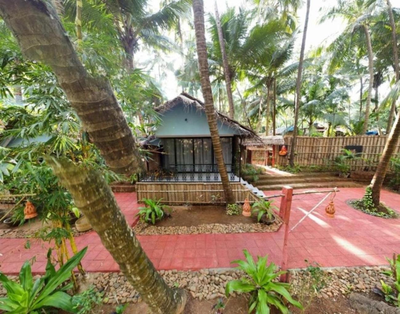 Palm Trees Ayurvedic Heritage Патнэм Экстерьер фото